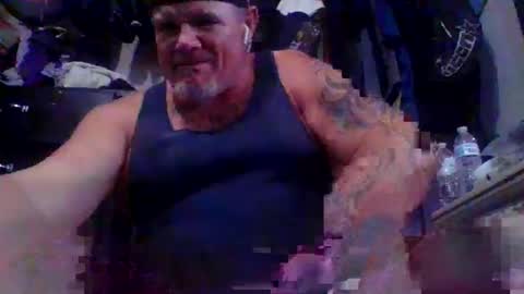 hornyhungwhiteboy4u269 online show from 10-06-25, 12:19