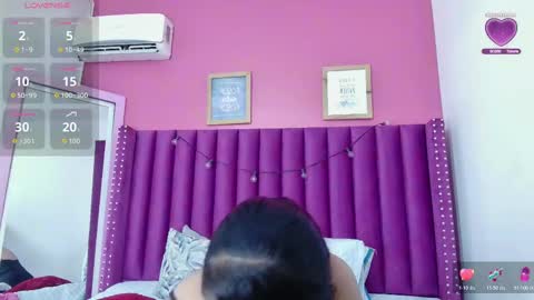 Natasha  online show from 11-23-25, 11:43