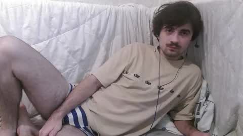 Snapshot of hornymorni chatting on 10-13-25, 12:05 fergus online show from 10-13-25, 12:05