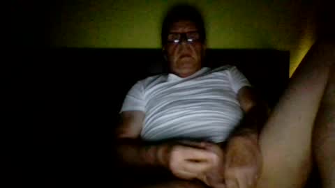 Snapshot of hornyoldman2558 chatting on 07-17-26, 06:02 hornyoldman2558 online show from 07-17-26, 06:02