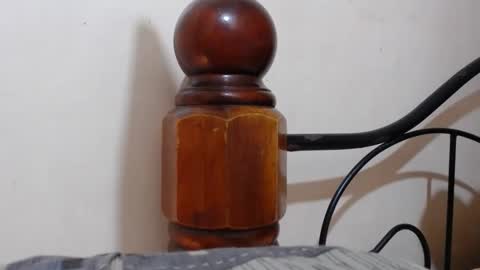 Tyla online show from 01-14-25, 07:17