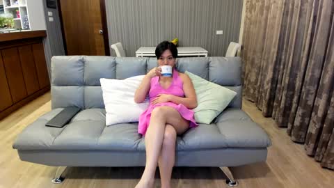 Snapshot of hornypuca chatting on 10-18-25, 05:35 Puca  Tam online show from 10-18-25, 05:35