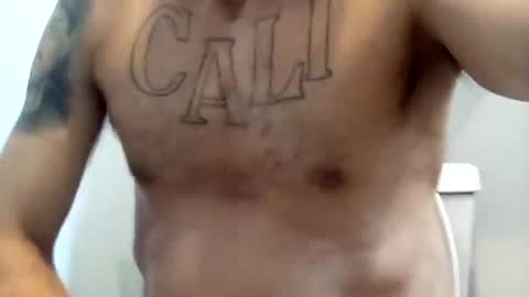 Snapshot of hornysaint310 chatting on 02-22-25, 03:36 hornysaint310 online show from 02-22-25, 03:36