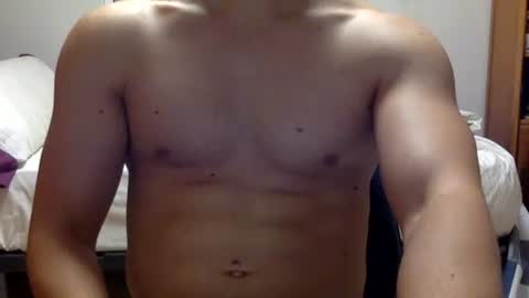 Snapshot of hornyspaniard93 chatting on 07-09-26, 12:09 hornyspaniard93 online show from 07-09-26, 12:09