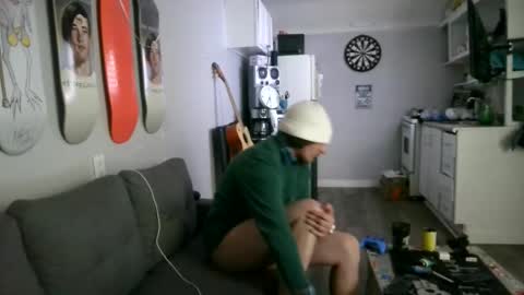 Snapshot of hornysqueeze chatting on 02-18-26, 05:36 hornysqueeze online show from 02-18-26, 05:36