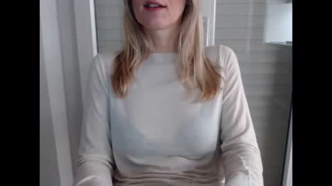 Hornyssima online show from 12-04-25, 04:05