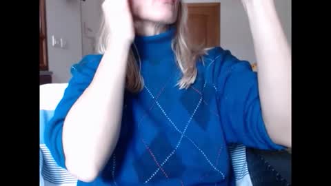 Snapshot of hornyssima chatting on 01-18-26, 09:57 Hornyssima online show from 01-18-26, 09:57