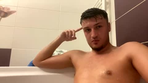 Snapshot of hornystar77 chatting on 01-26-25, 04:41 Ayan online show from 01-26-25, 04:41