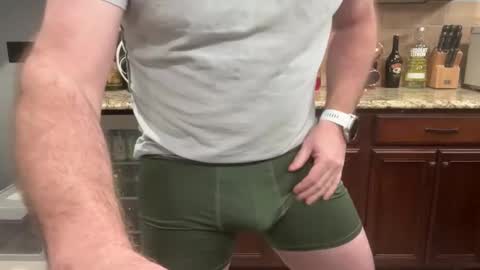 Snapshot of hornyusa13 chatting on 02-11-26, 04:23 hornyusa13 online show from 02-11-26, 04:23