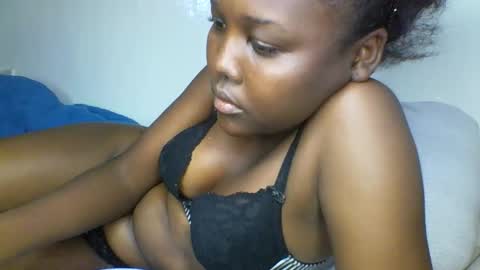 Snapshot of hornyy_cutie chatting on 01-08-26, 06:21 Its Cora online show from 01-08-26, 06:21