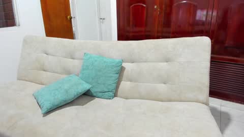 ronald and victoria online show from 12-24-24, 12:44