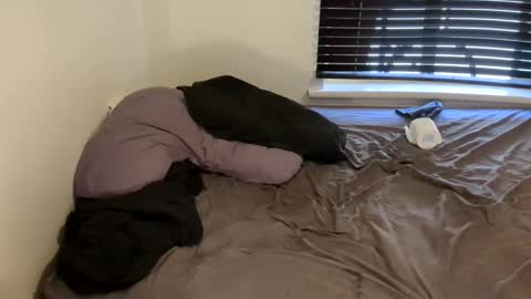 Snapshot of horsepenetration chatting on 02-25-25, 08:36 horsepenetration online show from 02-25-25, 08:36