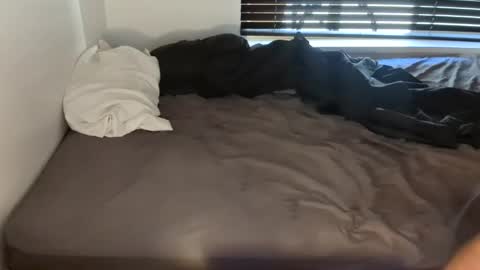 Snapshot of horsepenetration chatting on 02-26-25, 08:26 horsepenetration online show from 02-26-25, 08:26