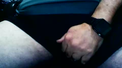 Snapshot of horsesaslife chatting on 11-05-25, 05:24 horsesaslife online show from 11-05-25, 05:24