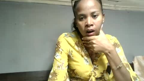 Hortansiaa online show from 06-18-26, 06:56