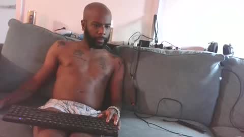 Horus00 online show from 10-02-25, 10:44