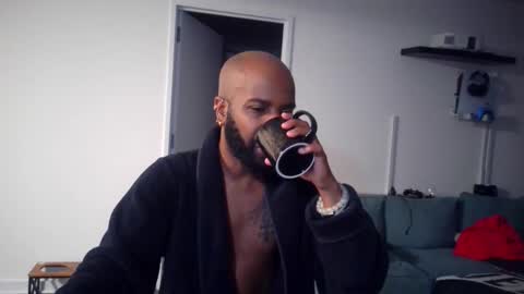 Horus00 online show from 12-19-25, 11:28