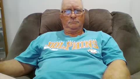 Snapshot of hot4tightholes chatting on 01-09-26, 02:53 hot4tightholes online show from 01-09-26, 02:53