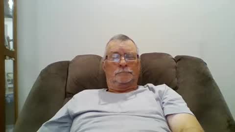 Snapshot of hot4tightholes chatting on 02-03-26, 07:41 hot4tightholes online show from 02-03-26, 07:41