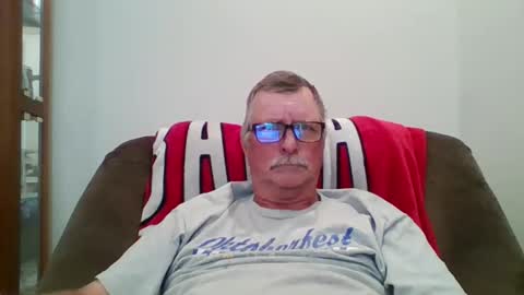 Snapshot of hot4tightholes chatting on 03-20-26, 02:44 hot4tightholes online show from 03-20-26, 02:44