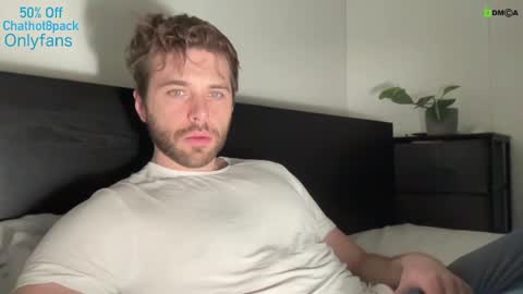 Edward aka Wolf online show from 03-12-25, 01:58