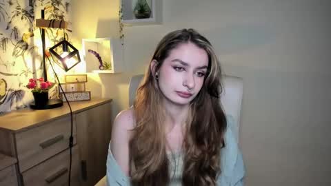 NINA online show from 11-24-25, 06:57