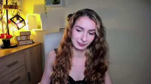 NINA online show from 12-01-25, 06:40