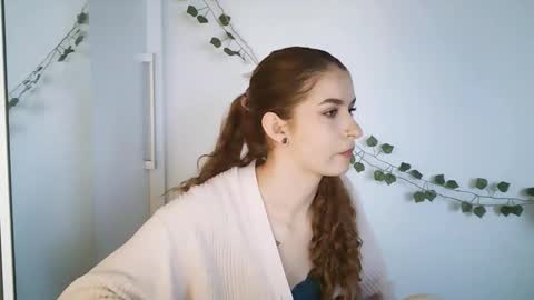 Snapshot of hot_1nina chatting on 03-05-26, 07:37 NINA online show from 03-05-26, 07:37