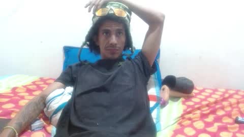 Snapshot of hot_and_complacent chatting on 10-20-25, 11:16 Private open online show from 10-20-25, 11:16