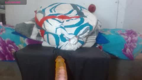 Snapshot of hot_and_complacent chatting on 11-01-25, 10:45 Private open online show from 11-01-25, 10:45