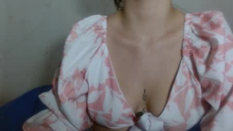 Snapshot of hot_and_complacent_latin chatting on 01-17-26, 07:06 hot_and_complacent_latin online show from 01-17-26, 07:06