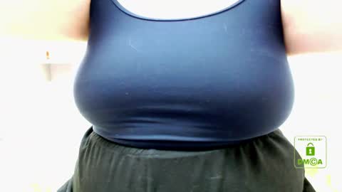 Snapshot of hot_and_pretty chatting on 12-04-24, 09:18 Lila online show from 12-04-24, 09:18