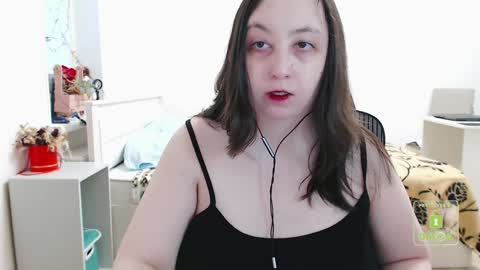 Snapshot of hot_and_pretty chatting on 12-27-24, 12:23 Lila online show from 12-27-24, 12:23