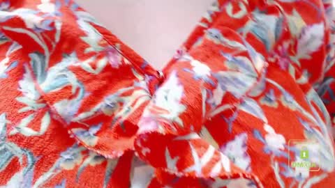 Snapshot of hot_and_pretty chatting on 01-08-25, 09:32 Lila online show from 01-08-25, 09:32