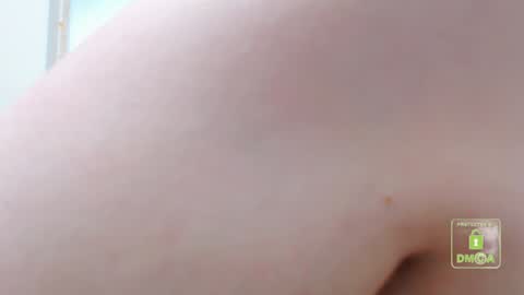 Snapshot of hot_and_pretty chatting on 01-28-25, 09:41 Lila online show from 01-28-25, 09:41