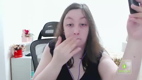 Snapshot of hot_and_pretty chatting on 02-13-25, 12:00 Lila online show from 02-13-25, 12:00