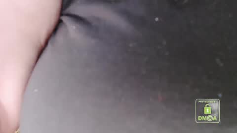 Snapshot of hot_and_pretty chatting on 02-28-25, 09:36 Lila online show from 02-28-25, 09:36
