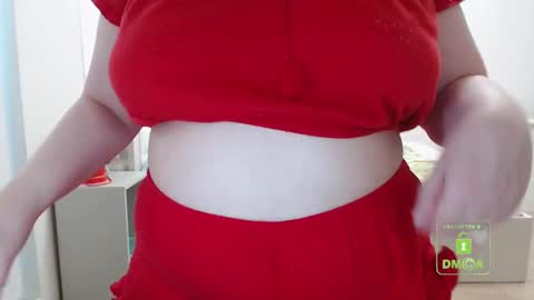 Snapshot of hot_and_pretty chatting on 03-08-25, 09:39 Lila online show from 03-08-25, 09:39