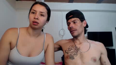 Snapshot of hot_angels___ chatting on 09-25-25, 06:33 angels online show from 09-25-25, 06:33