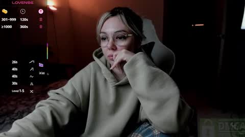   online show from 10-14-25, 10:43