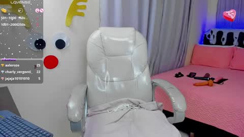 VALENTINA online show from 01-08-25, 10:37