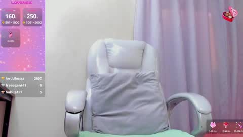 VALENTINA online show from 01-25-25, 11:55