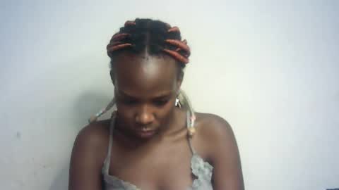 Millie online show from 01-25-25, 12:16