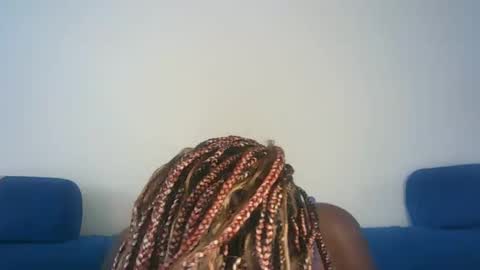 Millie online show from 02-12-25, 02:10