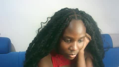 Millie online show from 09-10-25, 10:21