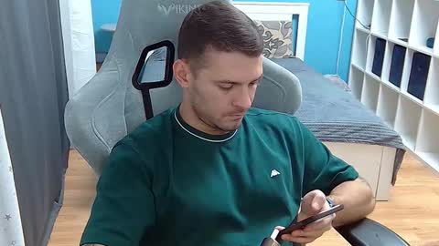 hot_cap_77 online show from 11-28-25, 06:21