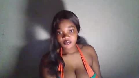 Zarah online show from 05-27-26, 12:40