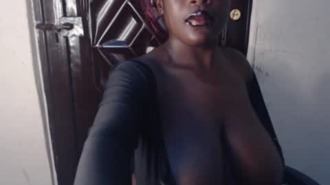 Coco online show from 10-20-25, 09:04