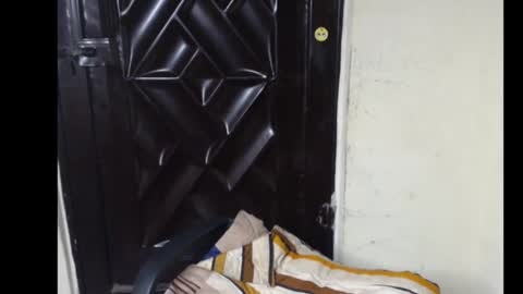 Coco online show from 12-15-25, 09:30