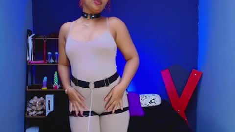 Snapshot of hot_chocolate_4u chatting on 02-10-25, 06:24 hot chocolate 4u online show from 02-10-25, 06:24